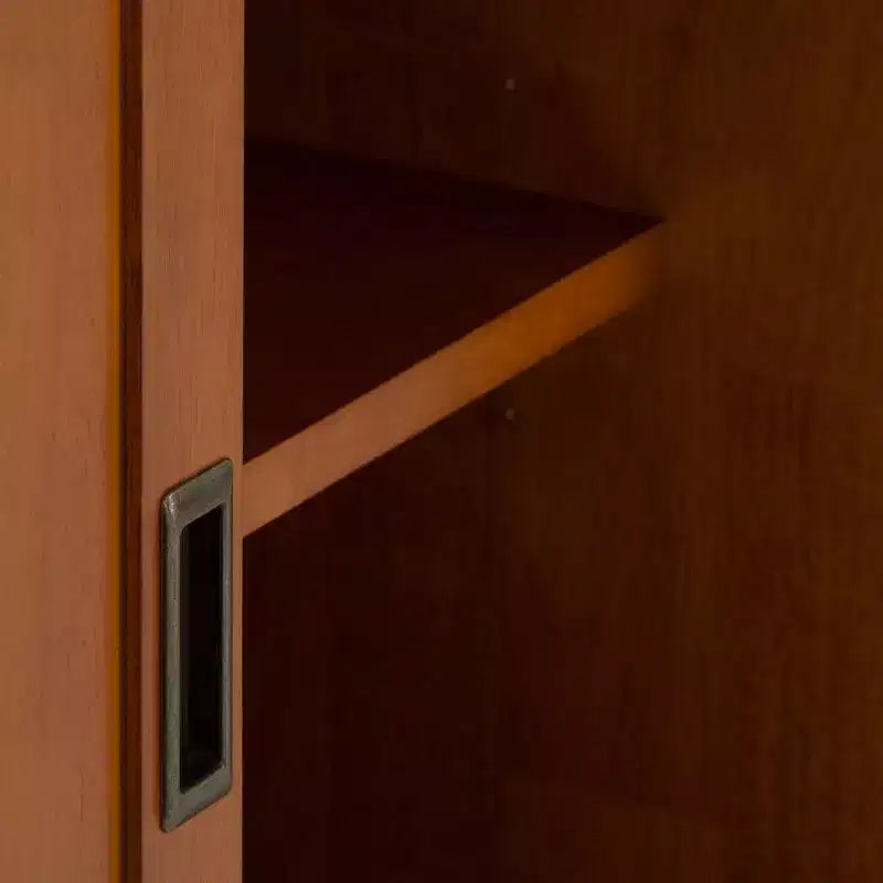 Mueble para TV con puerta corredera de teca marrón para televisores de hasta 66"