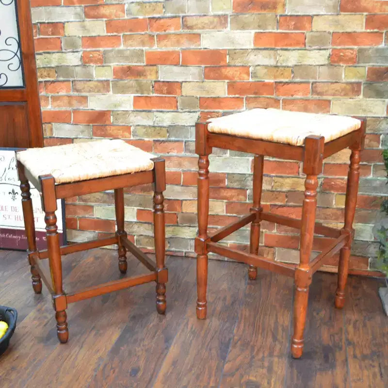 Taburete de bar de madera sin respaldo de 29.25" — Negro / Blanco leche claro / Marrón / Gris envejecido / Nogal / Espresso — Asientos 1
