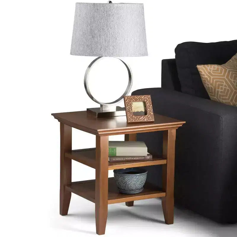 Mesa auxiliar rectangular de 19" con estante – Gris rústico / Negro / Gris desgastado / Marrón rústico / Brunette / Dorado claro / Nogal – 1 pieza