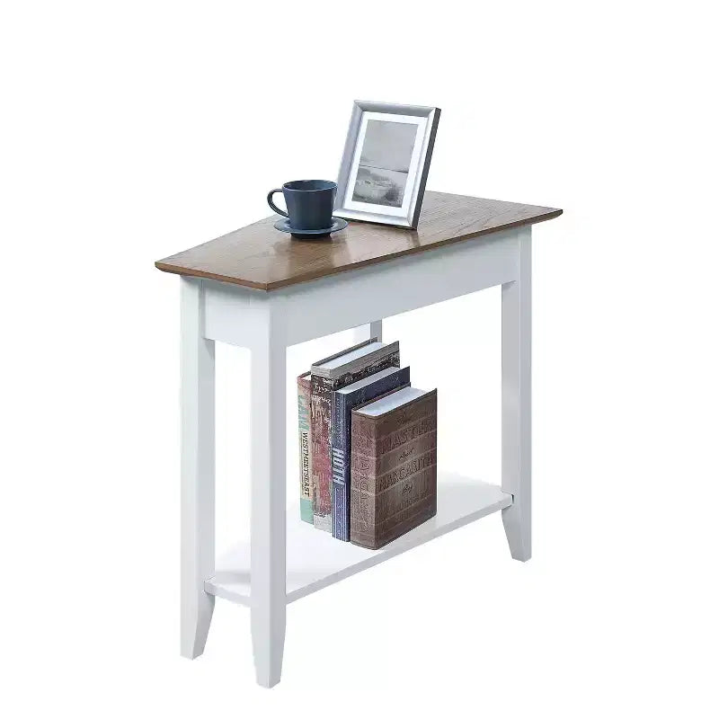 Cerezo / Negro / Espresso / Blanco / Madera flotante — Mesa auxiliar triangular en cuña con estante, 1 persona
